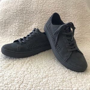 Tom’s grey suede lace ups, rare! 8.5